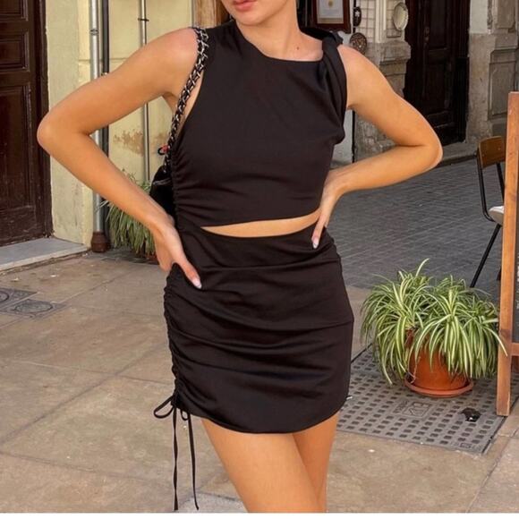 Zara Dresses & Skirts - Zara Black Cut-Out Dress Size Extra Small XS